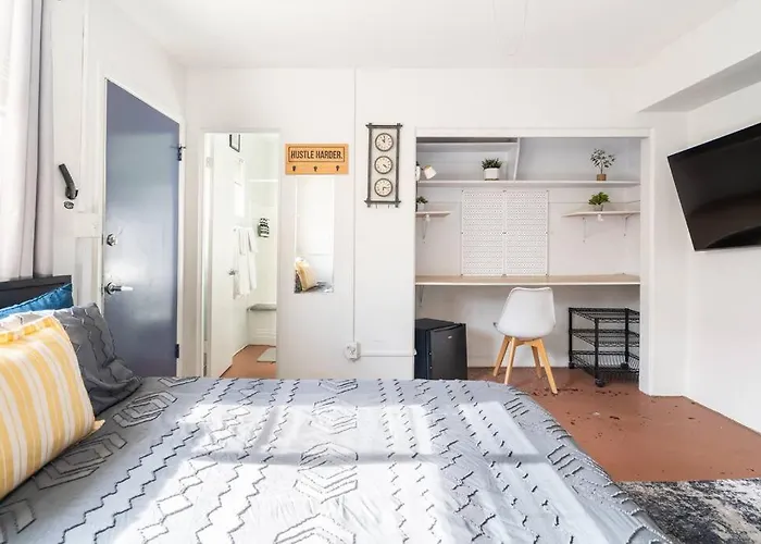 Bright & Airy Near Uofa, 2 Min To Banner Apartamento Tucson