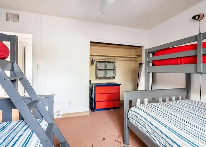 Bright & Airy Near Uofa, 2 Min To Banner Apartamento Tucson